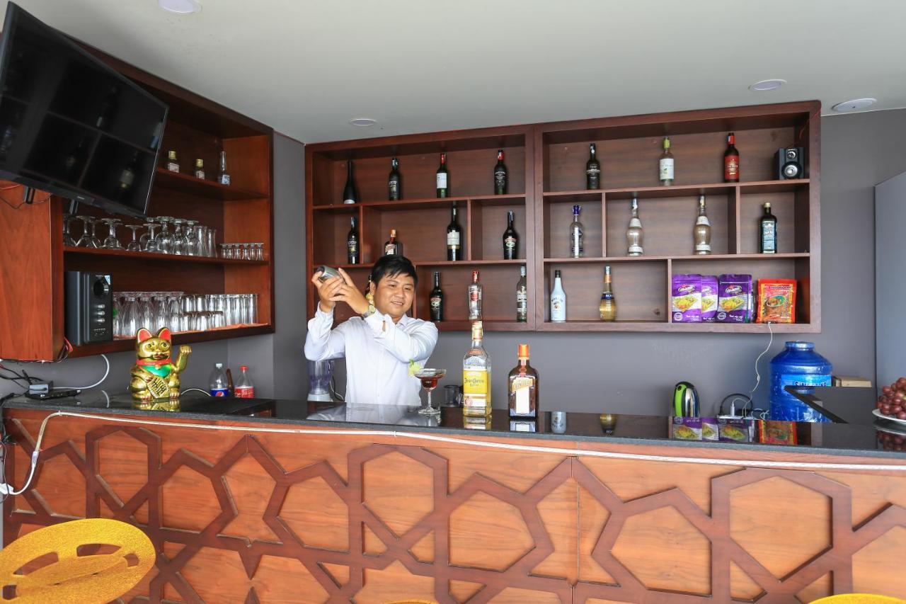 Hacom Galaxy Hotel Phan Rang-Tháp Chàm Exterior foto